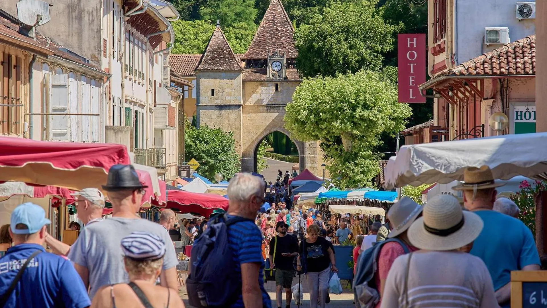 Charmant T1 Bis Avec Balcon, Proche Du Lac De L'Uby, Wifi Gratuit - Fr-1-841-7 Barbotan-les-Thermes Lägenhet